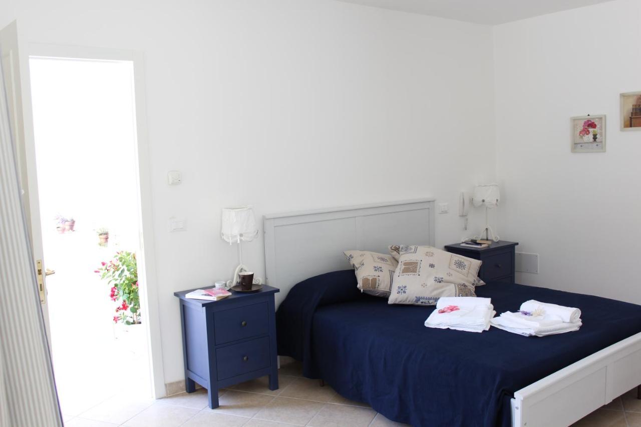 Book And Bed Bed & Breakfast Maglie Ngoại thất bức ảnh