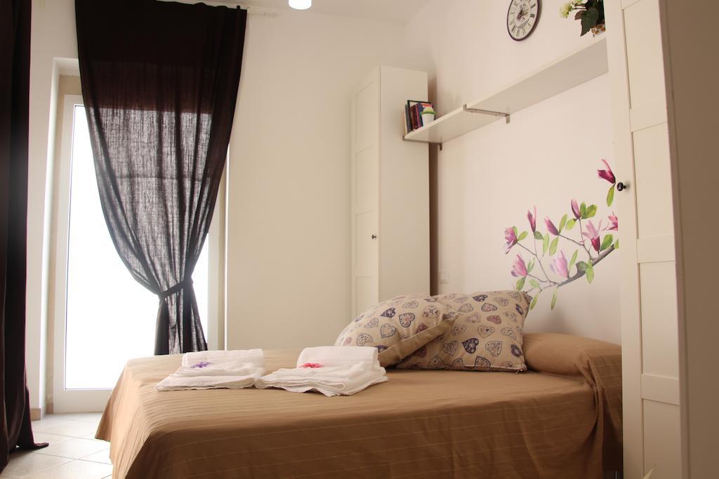 Book And Bed Bed & Breakfast Maglie Phòng bức ảnh